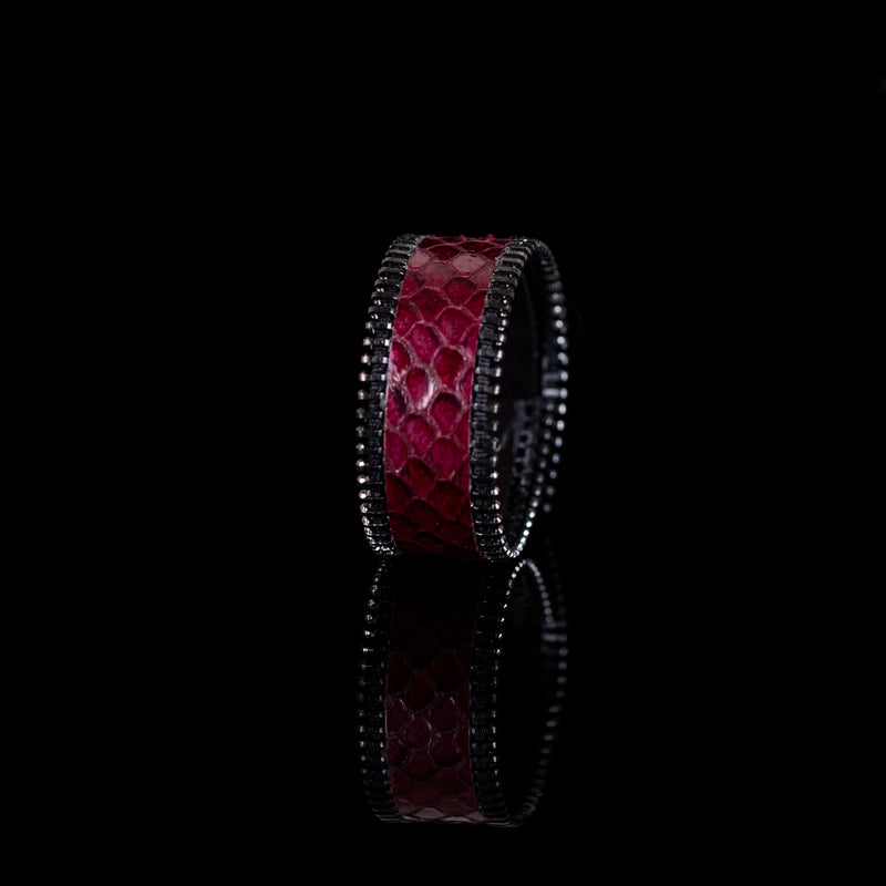 The Slim Zipper Leather Cuff