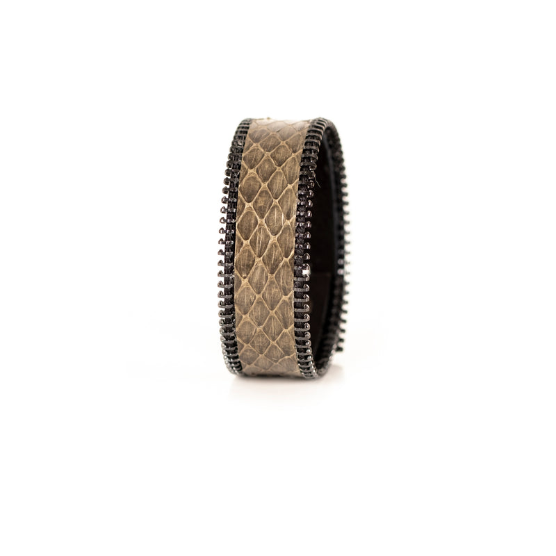 The Slim Zipper Leather Cuff