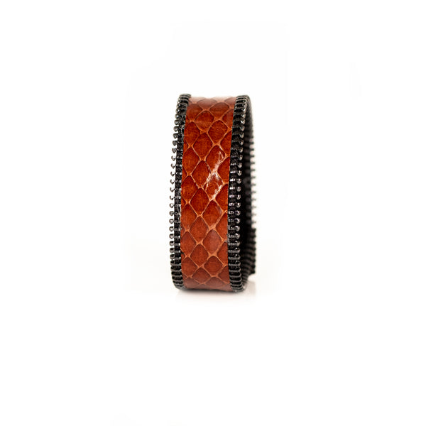 The Slim Zipper Leather Cuff