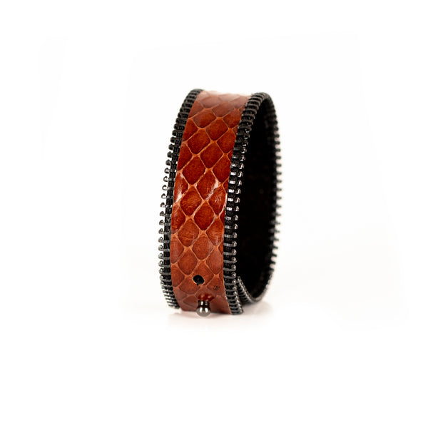 The Slim Zipper Leather Cuff