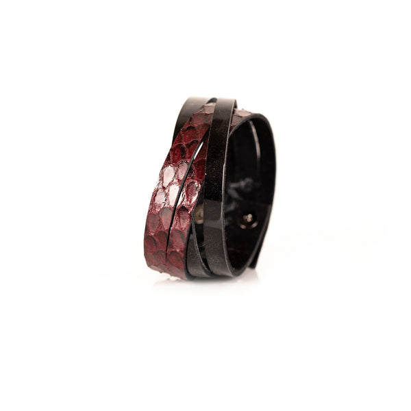 The Parallel Twist Leather Cuff