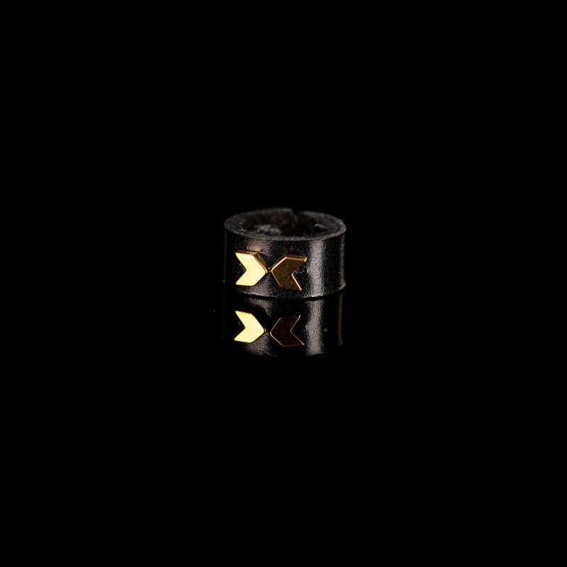 The Minimalist Arrow Black Leather Ring