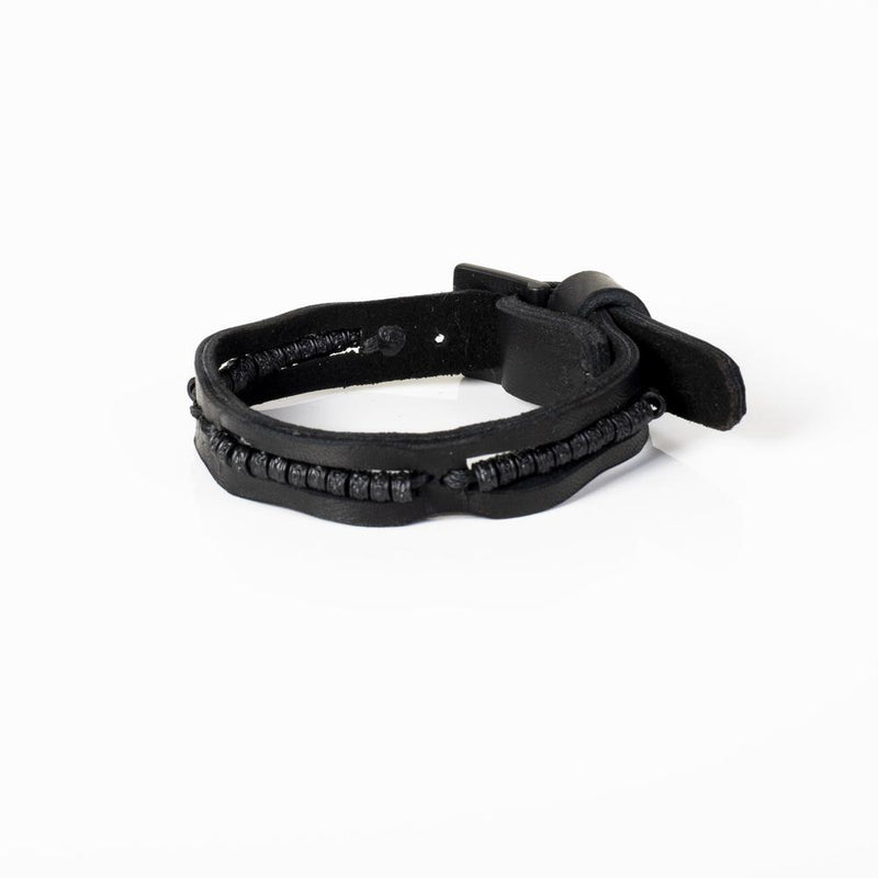 The Curvy Black Leather Bracelet